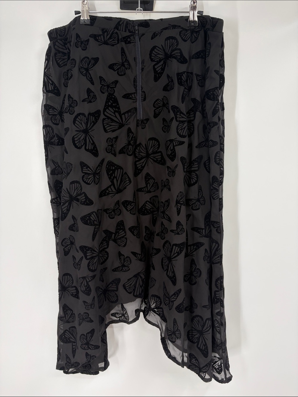 Hot Topic Cosmic Aura Black Butterfly Chiffon Hanky Skirt Size 1X - Picture 7 of 10